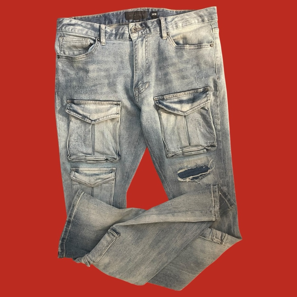 Men’s DECIBEL Faded Cargo Blue Jeans
10 Pockets | Distressed | Flared | Ripped